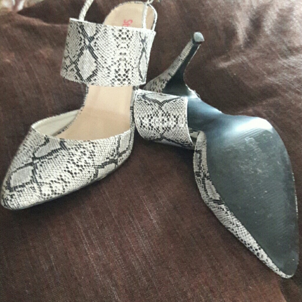 Python Print Shoes - image 4